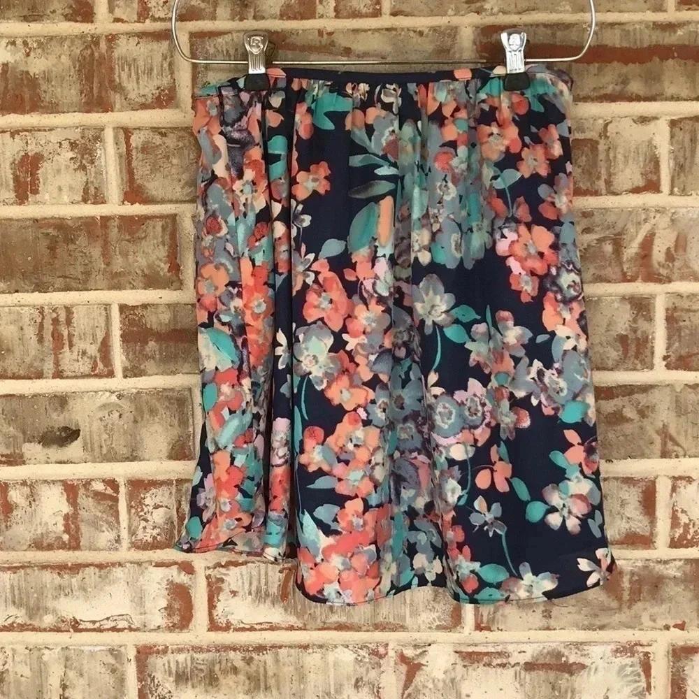Lauren‎ Conrad Navy Floral Mini Skirt